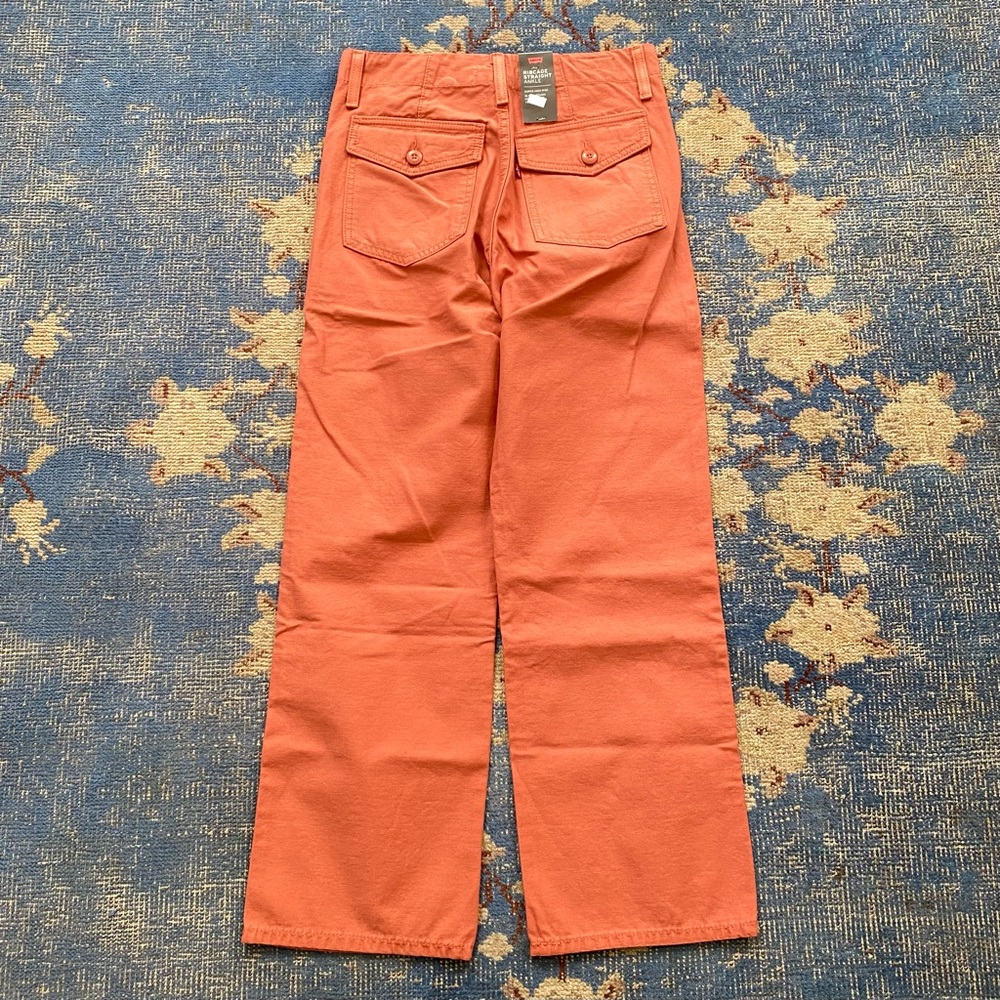 NWT Levi's Ribcage Straight Utility Jeans - Picture 5 of 5